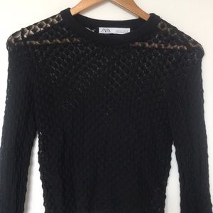 Detailed Black Zara Sweater